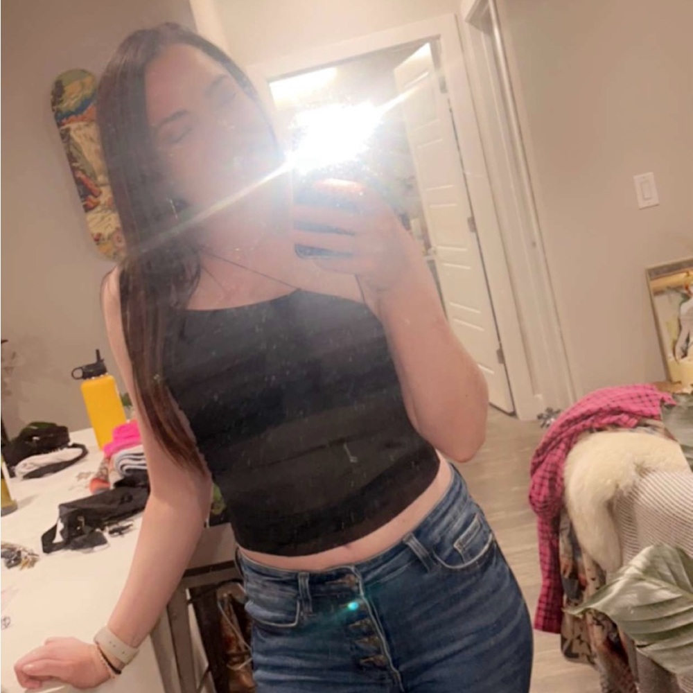 Black Strappy Zara Crop Top